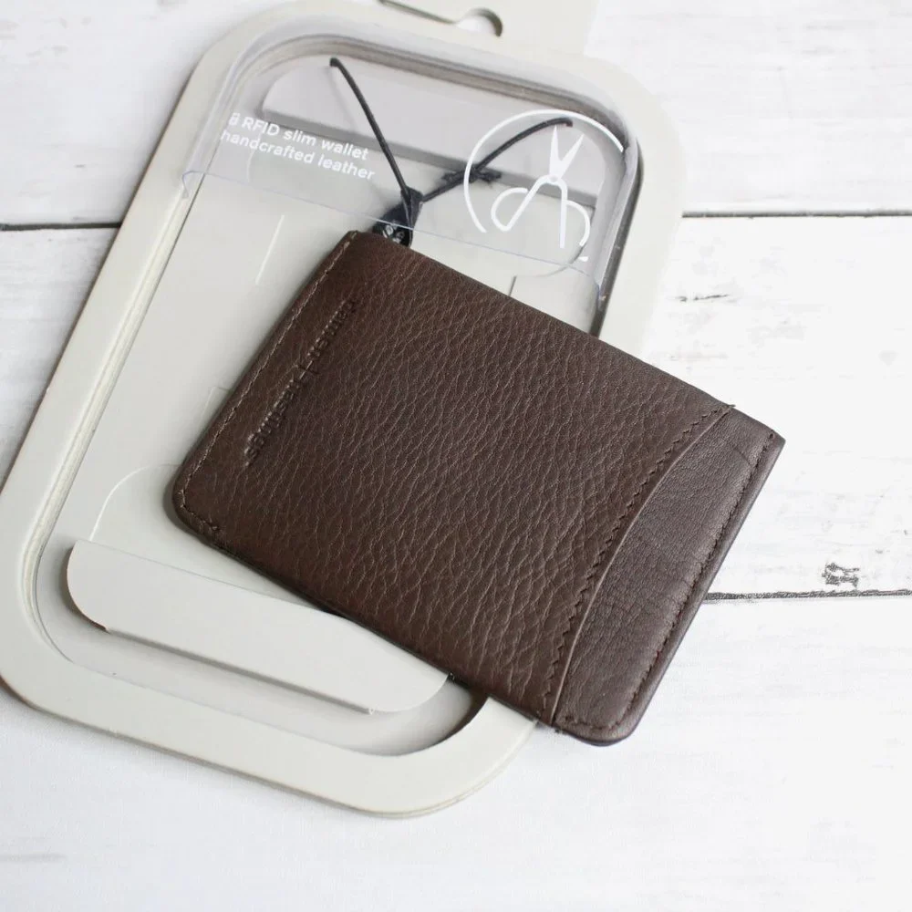 Damen Hastings Handcrafted Men's Genuine Leather Slim RFID Brown Wallet